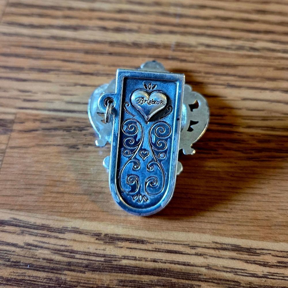 BRIGHTON Vintage Ornate Heart Notepad Clip Holder... Everyday Accessories! - Picture 2 of 6